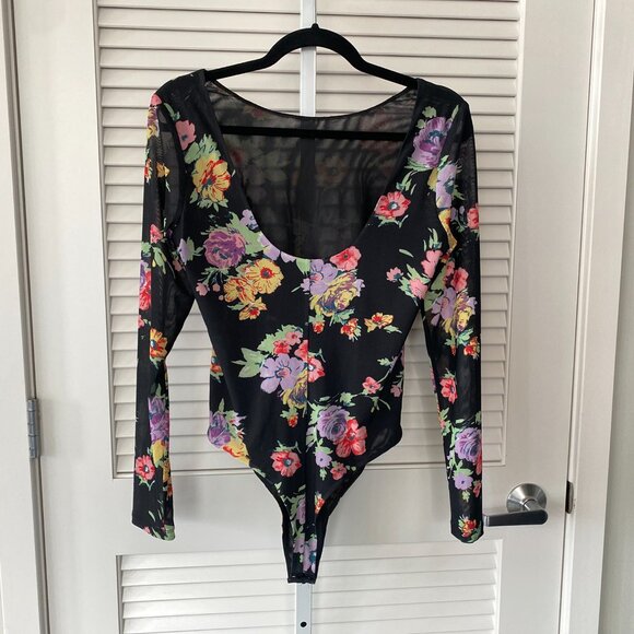 WAYF x Anthropologie Scoop Back Long Sleeve Bodysuit, Black Floral, Size M - Picture 2 of 7